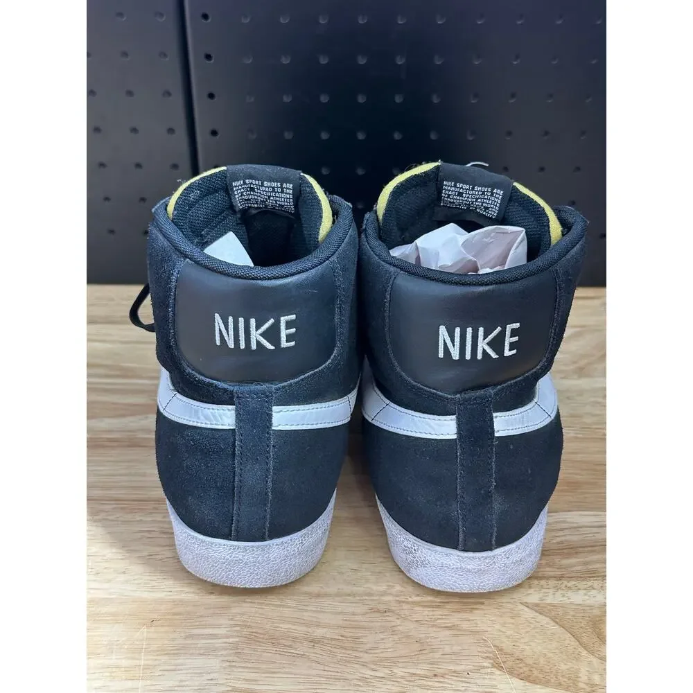 Nike blazer mid